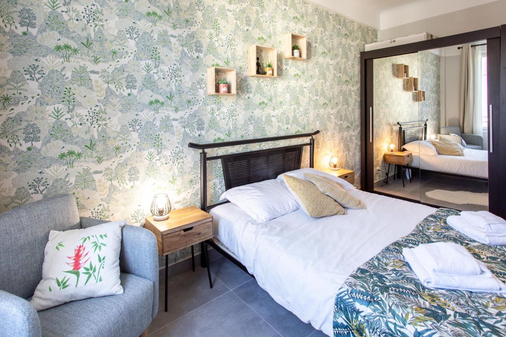 L12 Port Window 1bedroom Wifi 5mins & Nice's Cap Nizza