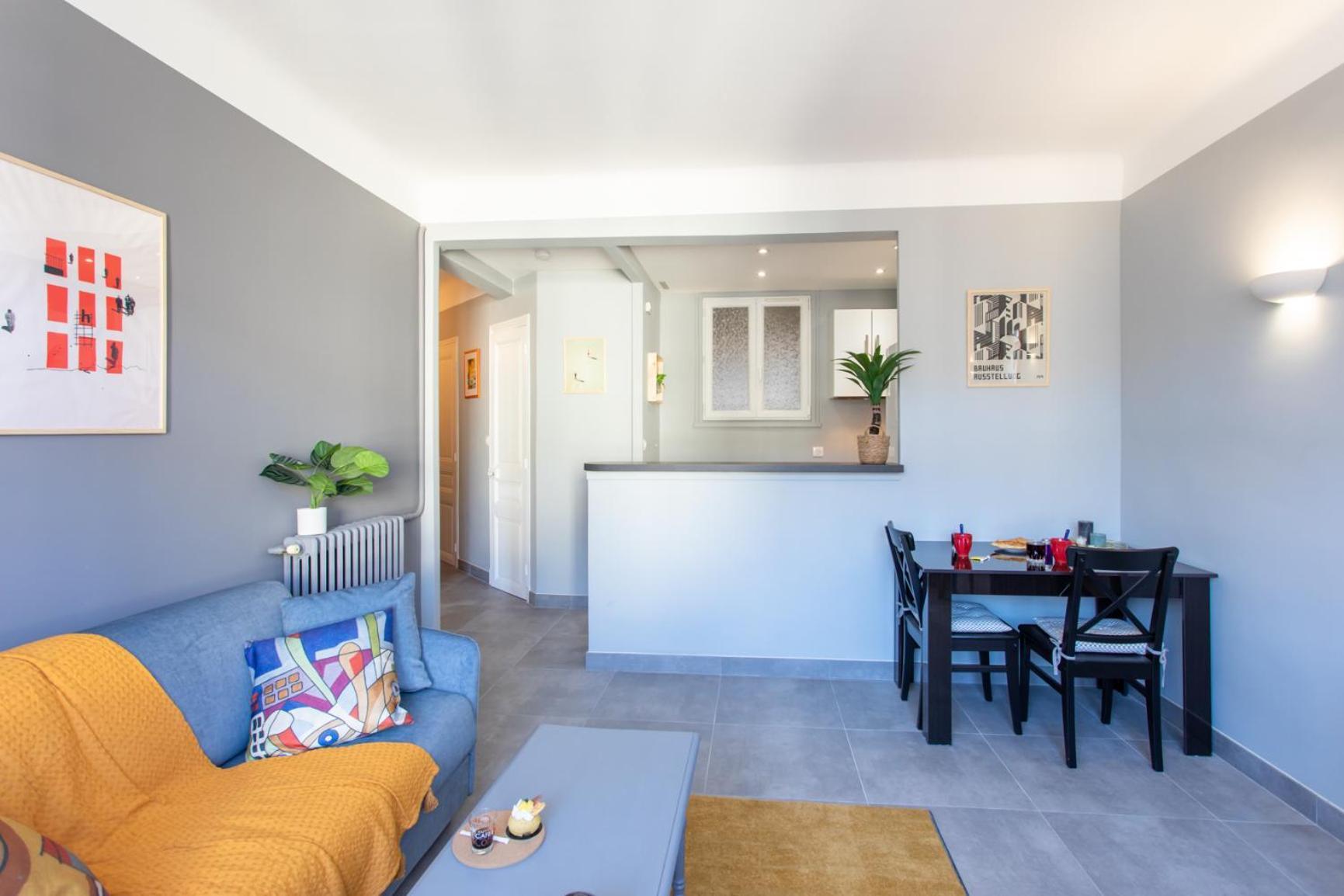 Appartamento L12 Port Window 1bedroom Wifi 5mins & Nice's Cap *