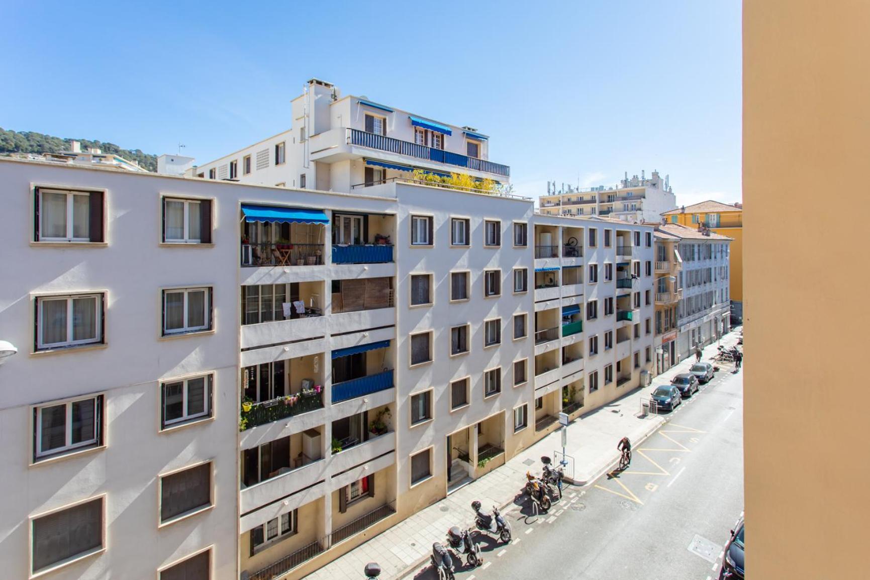 Appartamento L12 Port Window 1bedroom Wifi 5mins & Nice's Cap Nizza